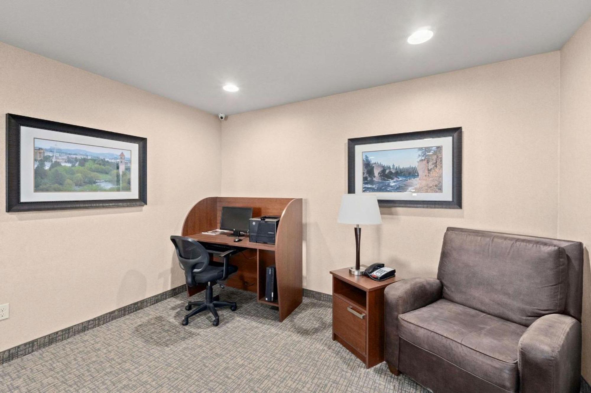 Mainstay Suites Spokane Valley Exterior photo